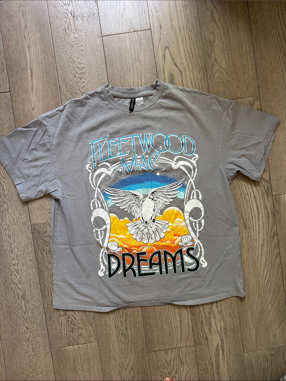 Fleetwood Mac 'Dreams' Graphic Tee - Gray